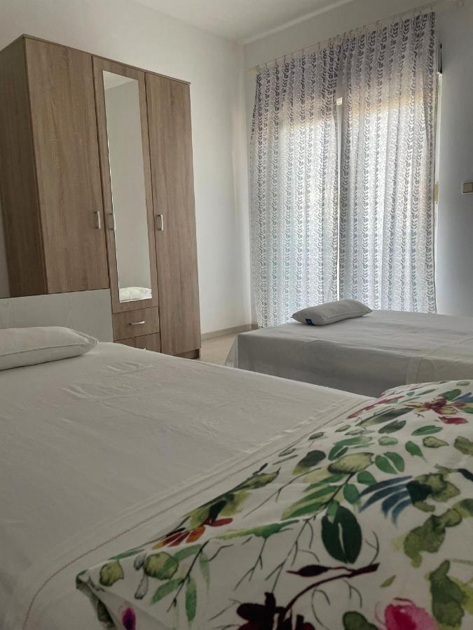 Sun Side Apartman Kaštela Kültér fotó